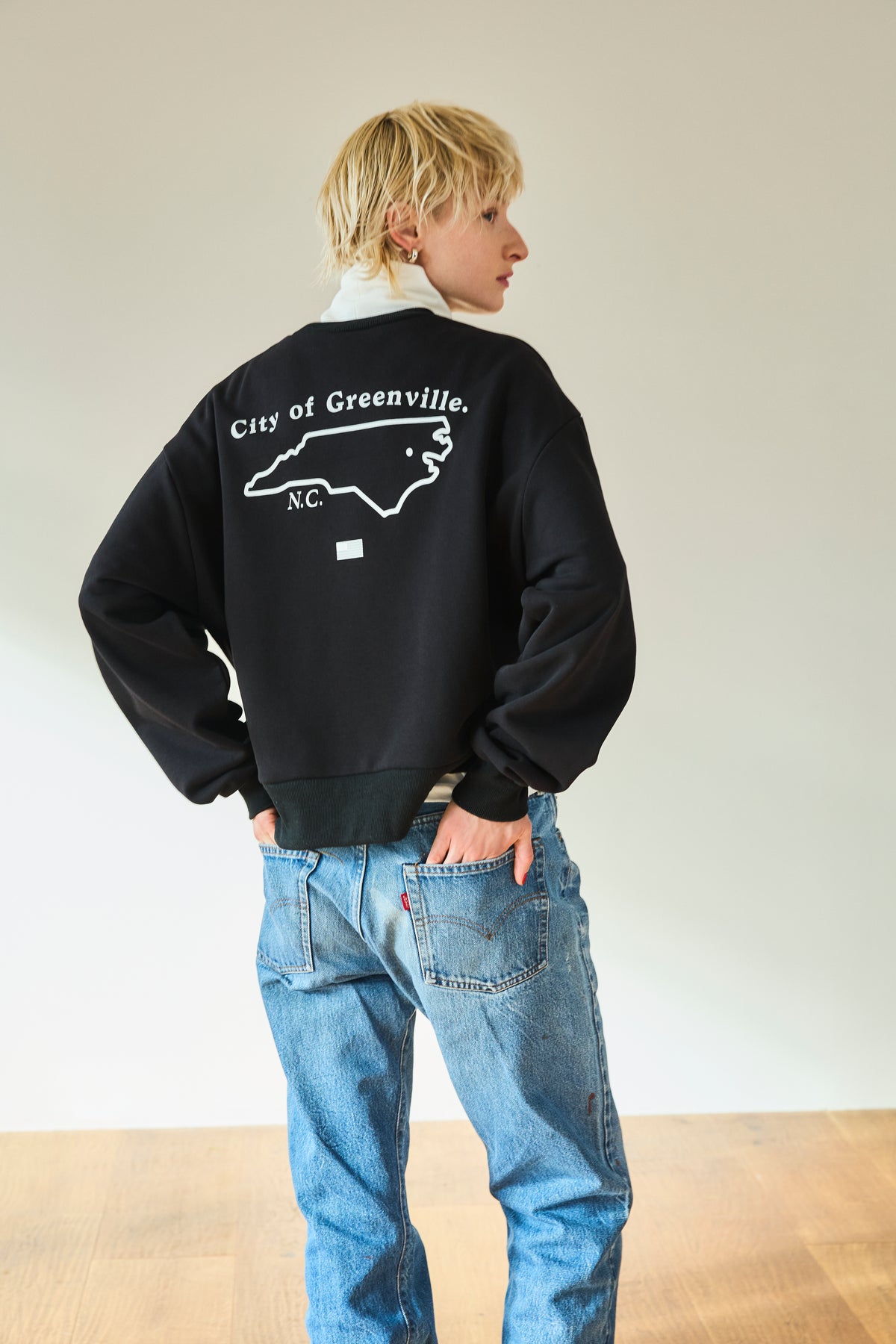 PC MAP LOGO CREW SWEAT